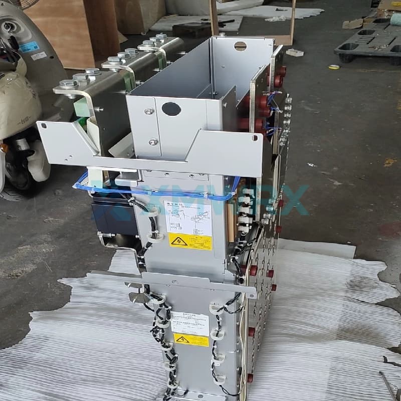 SIEMENS  6SL3353-1AG41-8DA1  *Spare part* SINAMICS Replacement power block for 500-690V 3AC, 50/60 Hz, 1880A basic line module rectifier Painted modules and nickel-plated busbars
