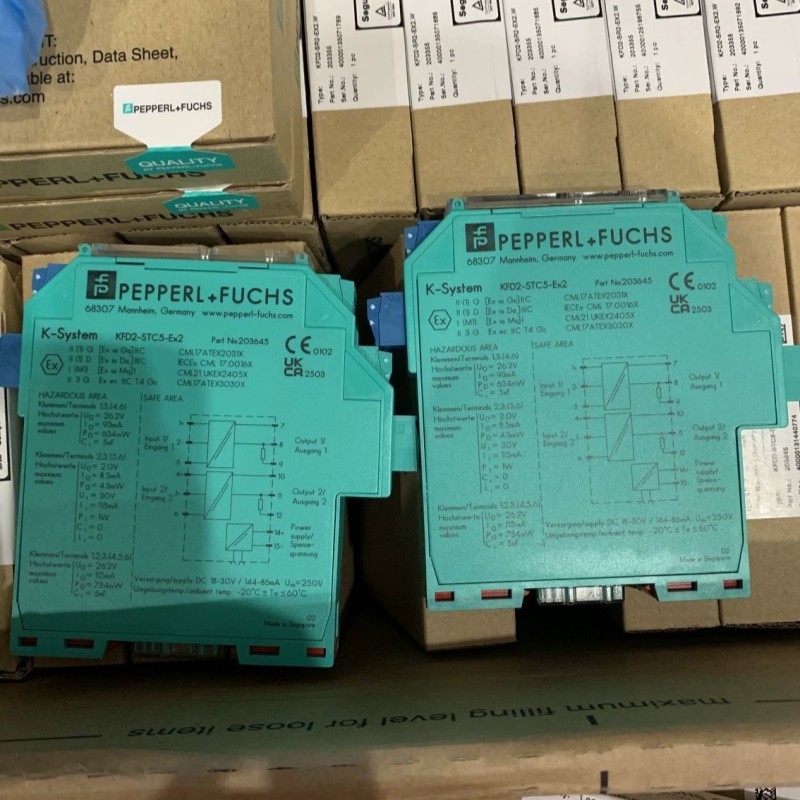 Bosch Rexroth MS2N03-B0BYN-CMSG1-NNNNN-NN Servo Motor