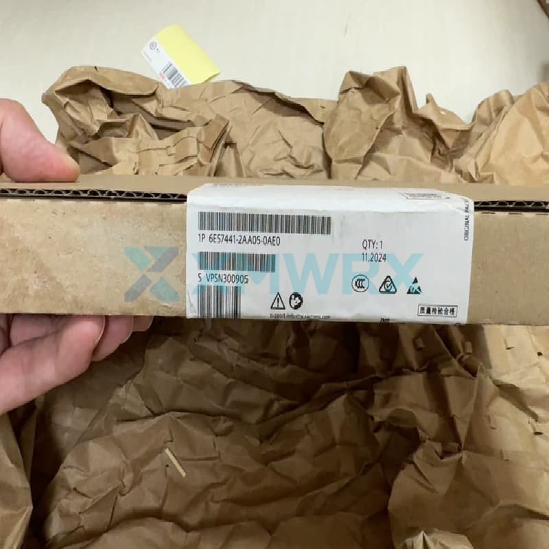 SIEMENS   6ES7441-2AA05-0AE0 SIMATIC S7-400 Series Point-to-Point Communication Processor (CP 441-2)